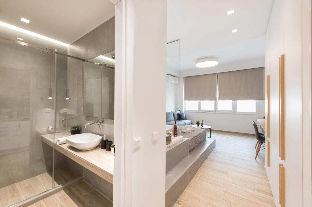 Porto Sea View Apartments Tesalonika Bagian luar foto