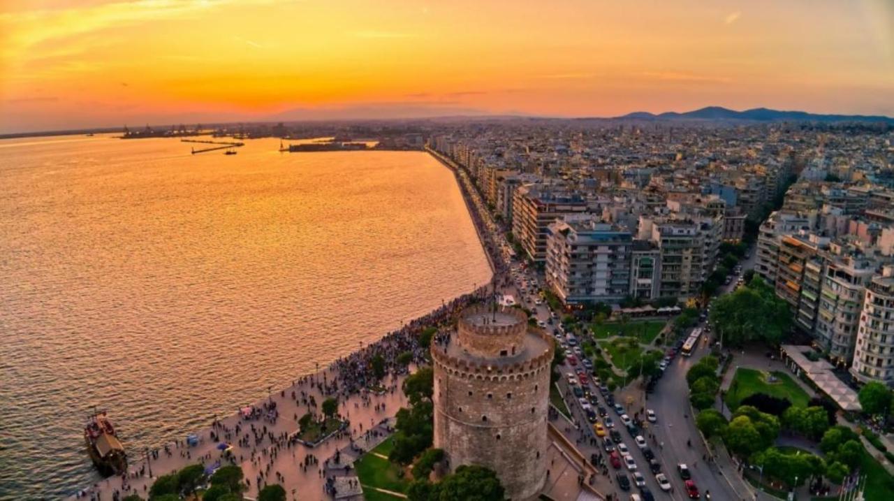 Porto Sea View Apartments Tesalonika Bagian luar foto